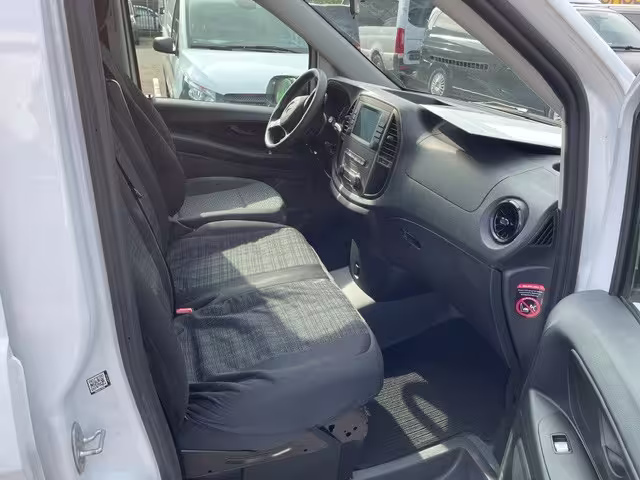 Mercedes-Benz Vito 116 CDI Mixto Extralang/AUTOMATIK/KLIMA/AHK/TEMPOMAT/6-SITZE Vito - Bild 9