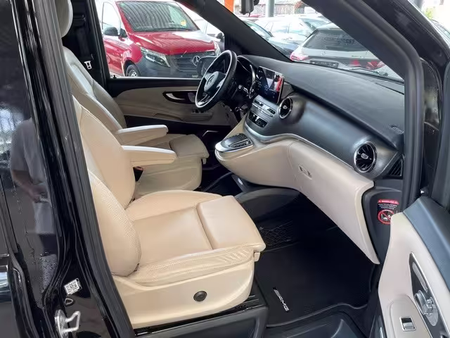 Mercedes-Benz V 300 d 4MATIC AMG/AIRMATIC/MBUX/360°/TEMPOMAT/LEDER V 300 - Bild 11