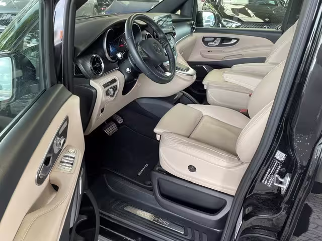 Mercedes-Benz V 300 d 4MATIC AMG/AIRMATIC/MBUX/360°/TEMPOMAT/LEDER V 300 - Bild 12