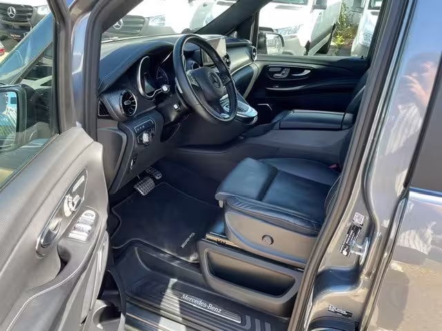Mercedes-Benz V 300 d 4MATIC EXCLUSIVE AMG/MBUX/AIRMATIC/360°/DISTRONIC/PANO/BURMESTER V 300 - Bild 11