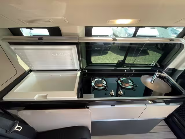 Mercedes-Benz Marco Polo 300 d 4MATIC/AMG/EASY-UP/MBUX/DISTRONIC/STANDHZG/360°/LED V 300 - Bild 11