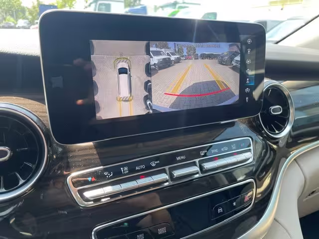 Mercedes-Benz Marco Polo 300 d 4MATIC/AMG/EASY-UP/MBUX/DISTRONIC/STANDHZG/360°/LED V 300 - Bild 18