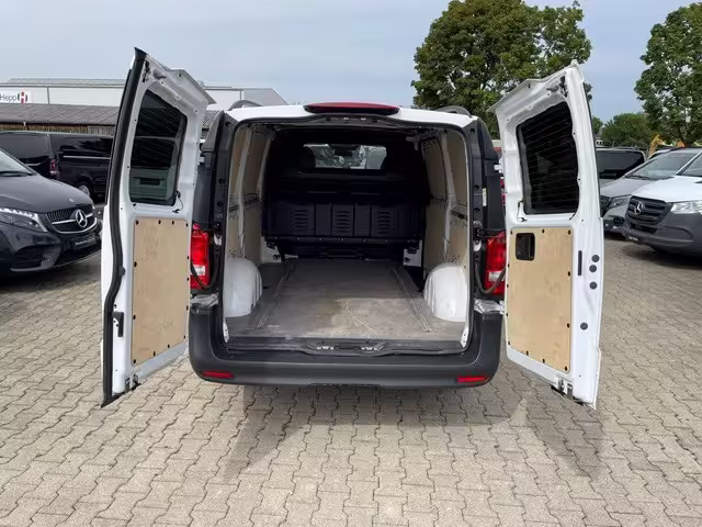 Mercedes-Benz Vito 114 CDI KA/RS3200/MBUX/KAMERA/KLIMA/SHZ/TEMPOMAT Vito - Bild 7