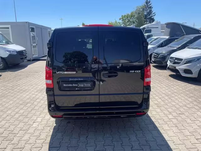 Mercedes-Benz Vito 119 CDI TOURER/RS3200/AUTOMATIK/KLIMA/AHK 2,5T/KAMERA/8-SITZER/TEMPOMAT Vito - Bild 6
