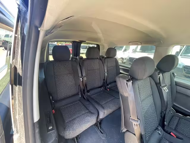 Mercedes-Benz Vito 119 CDI TOURER/RS3200/AUTOMATIK/KLIMA/AHK 2,5T/KAMERA/8-SITZER/TEMPOMAT Vito - Bild 9
