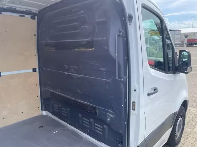Mercedes-Benz Sprinter 214 CDI KASTEN/L1H1/KAMERA/NAVI/AHK AHK Sprinter - Bild 10