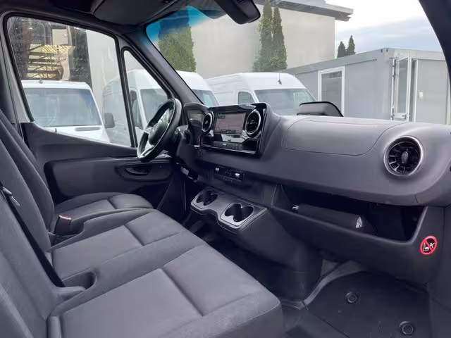 Mercedes-Benz Sprinter 317 CDI KA/L2H2/KLIMA/NAVI/DAB/AUTOMATIK/SHZ/KAMERA Sprinter - Bild 11
