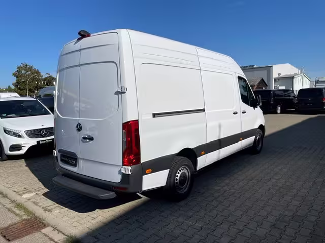Mercedes-Benz Sprinter 317 CDI KA/L2H2/AUTOMATIK/MBUX/KLIMA/KAMERA/SHZ/TEMPOMAT Sprinter - Bild 4