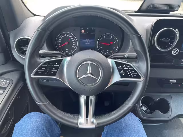 Mercedes-Benz Sprinter 317 CDI KA/L2H2/AUTOMATIK/MBUX/KAMERA/KLIMA/SHZ/TEMPOMAT Sprinter - Bild 12