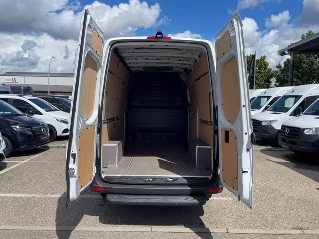 Mercedes-Benz Sprinter 317 CDI KA/L2H2/AUTOMATIK/MBUX/KAMERA/KLIMA/SHZ/TEMPOMAT Sprinter - Bild 7