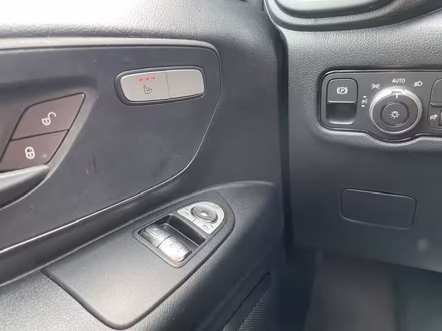 Mercedes-Benz Vito Tourer 116 CDI/PRO/EXTRALANG/MBUX/NAVI/KAMERA/AUTOMATIK/AHKELEKT.TÜRE Vito - Bild 19