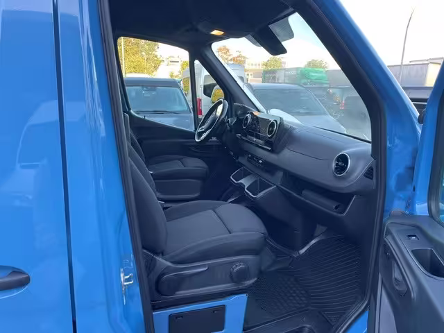 Mercedes-Benz Sprinter 319 CDI KA/L3H2/MBUX/AUTOMATIK/KAMERA/LED/SHZ/KLIMA/TEMPOMAT Sprinter - Bild 10