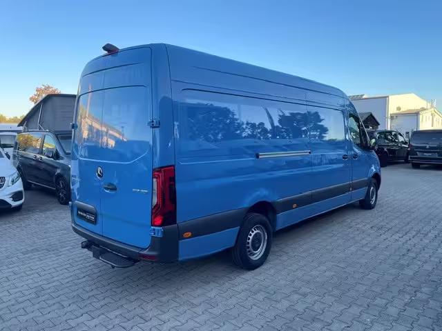 Mercedes-Benz Sprinter 319 CDI KA/L3H2/MBUX/AUTOMATIK/KAMERA/LED/SHZ/KLIMA/TEMPOMAT Sprinter - Bild 4