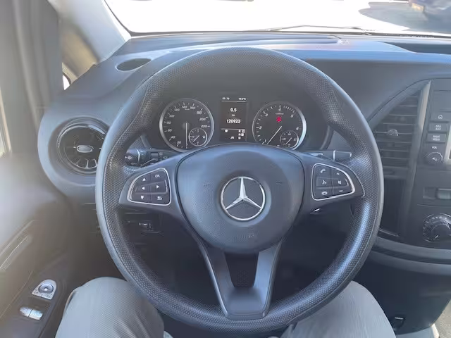 Mercedes-Benz Vito 114 CDI Tourer Extralang/AUTOMATIK/KLIMA/KAMERA/SHZ/TEMPOMAT Vito - Bild 13