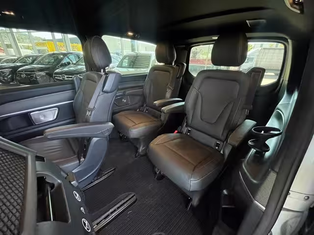 Mercedes-Benz V 300 d AVG/ED/MOPFII/AMG/4MATIC/DISTRONIC/BURMESTER/LEDER V 300 - Bild 9