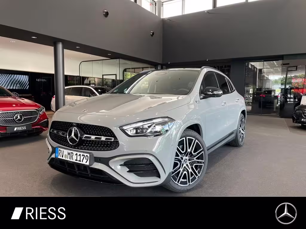 Mercedes-Benz GLA 200 AMG+PANO+AHK+MULTIBEAM+TOTWKL+KEYL+360°+
