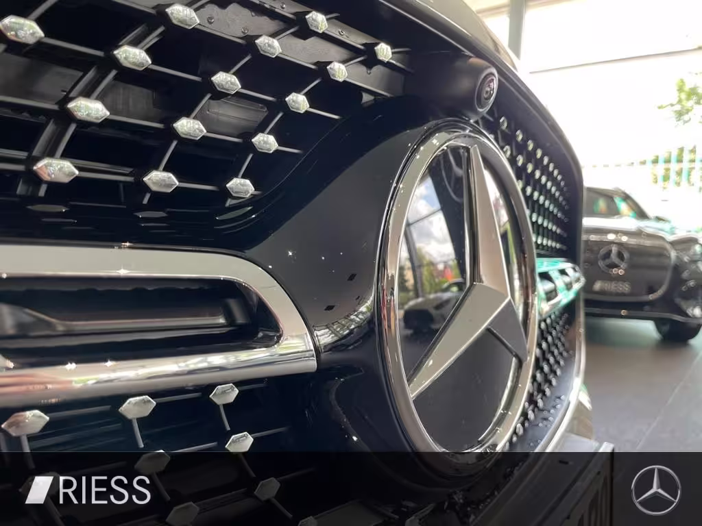 Mercedes-Benz GLA 200 AMG+PANO+AHK+MULTIBEAM+TOTWKL+KEYL+360°+ GLA 200 - Bild 22