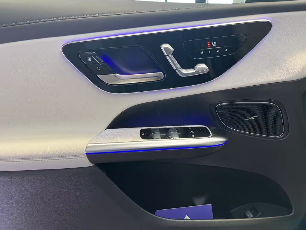 Mercedes-Benz GLC 220 d 4M AMG+AHK+PANO+20+DIGITAL-LIGHT+360° GLC 220 - Bild 3