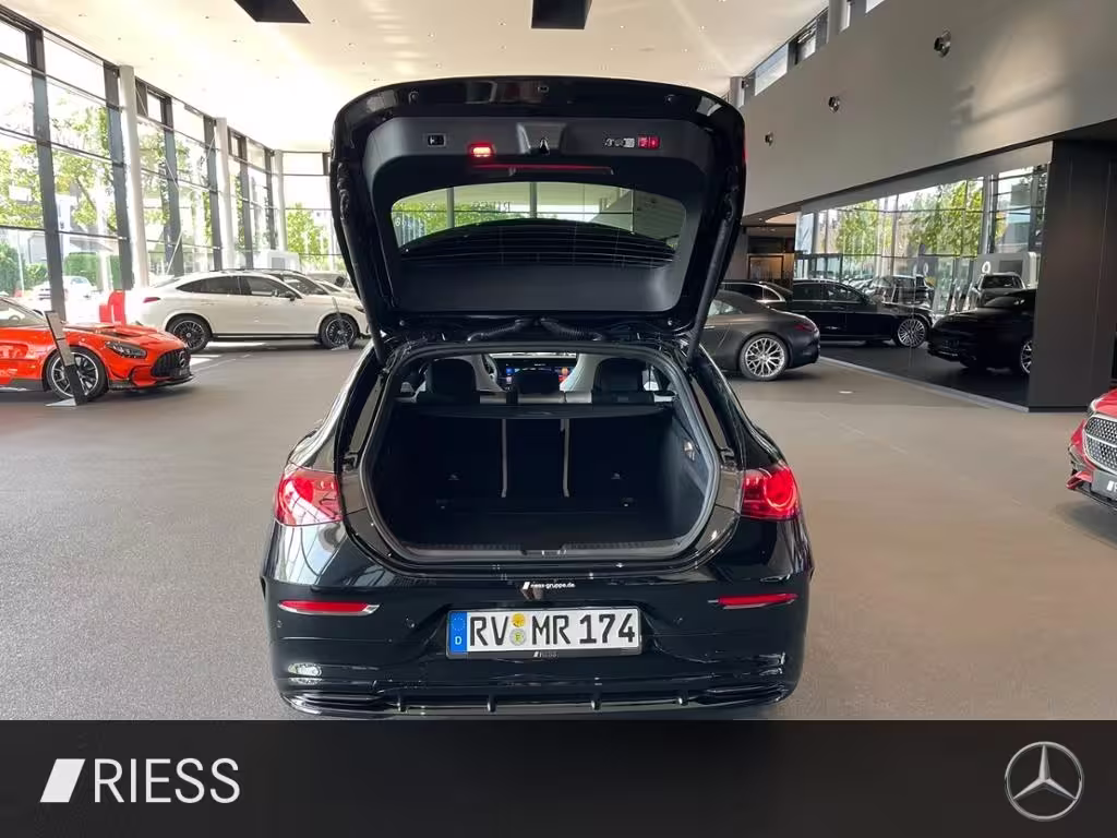 Mercedes-Benz CLA 200 SB NEU+X178+AMG+AHK+HUD+SUPERSCR+KEYLESS CLA 200 Shooting Brake - Bild 19