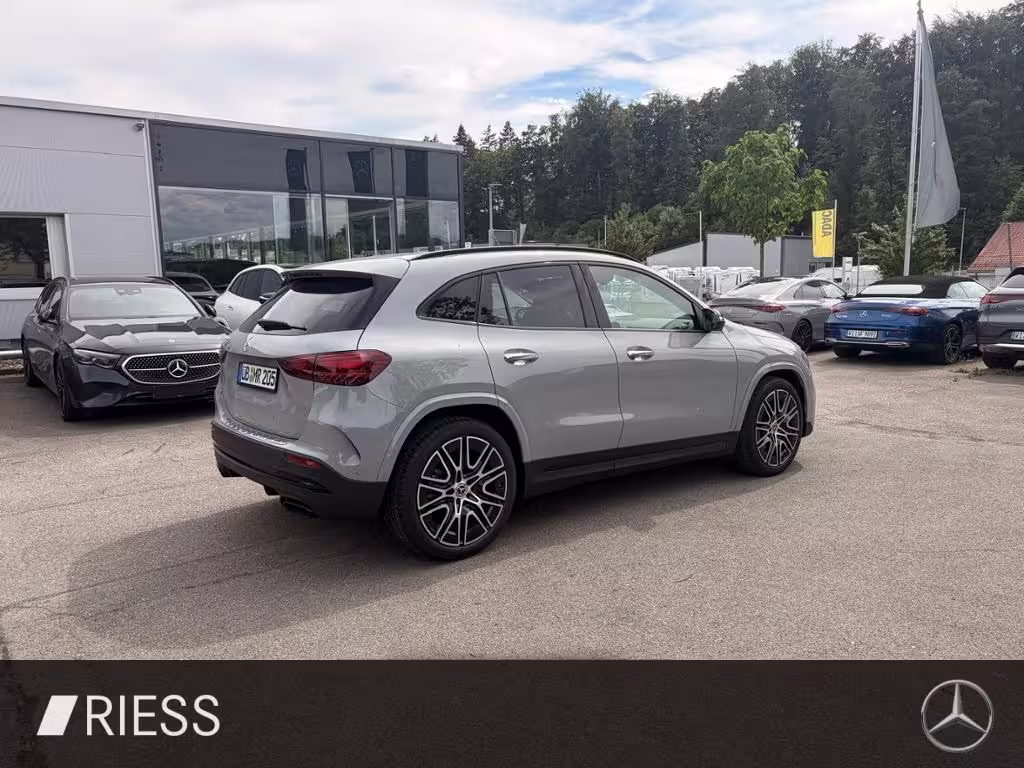 Mercedes-Benz GLA 200 360 ACC AHK AUT DynLicht Fernlichtass. GLA 200 - Bild 6