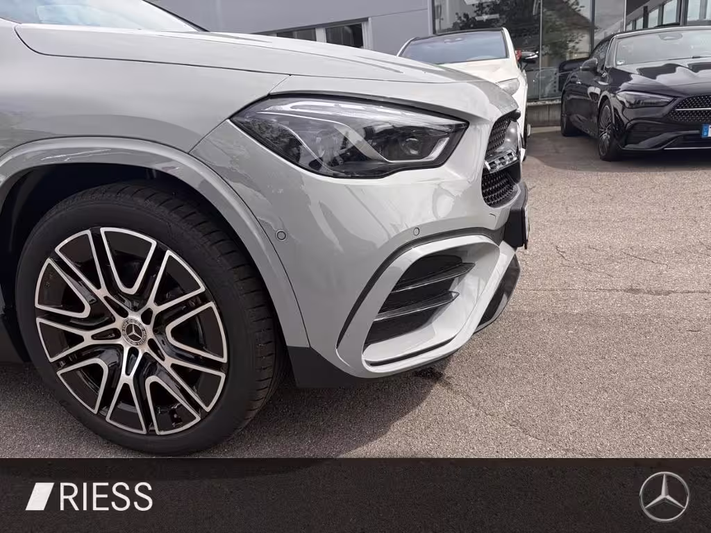 Mercedes-Benz GLA 200 360 ACC AHK AUT DynLicht Fernlichtass. GLA 200 - Bild 7