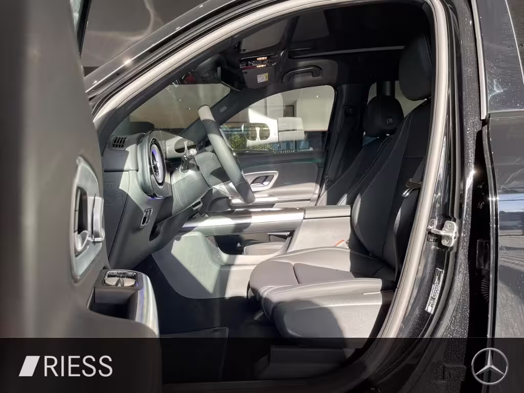 Mercedes-Benz GLB 180 NEU+X248+PROGR+AHK+DISTRONIC+MULTIB+KEYL GLB 180 - Bild 3