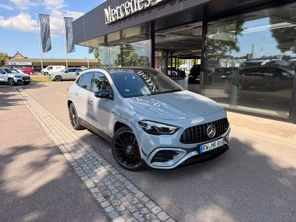 Mercedes-Benz AMG GLA 35 4MATIC 360 ACC AUT DynLicht HUD Kam. GLA 35 AMG - Bild 2