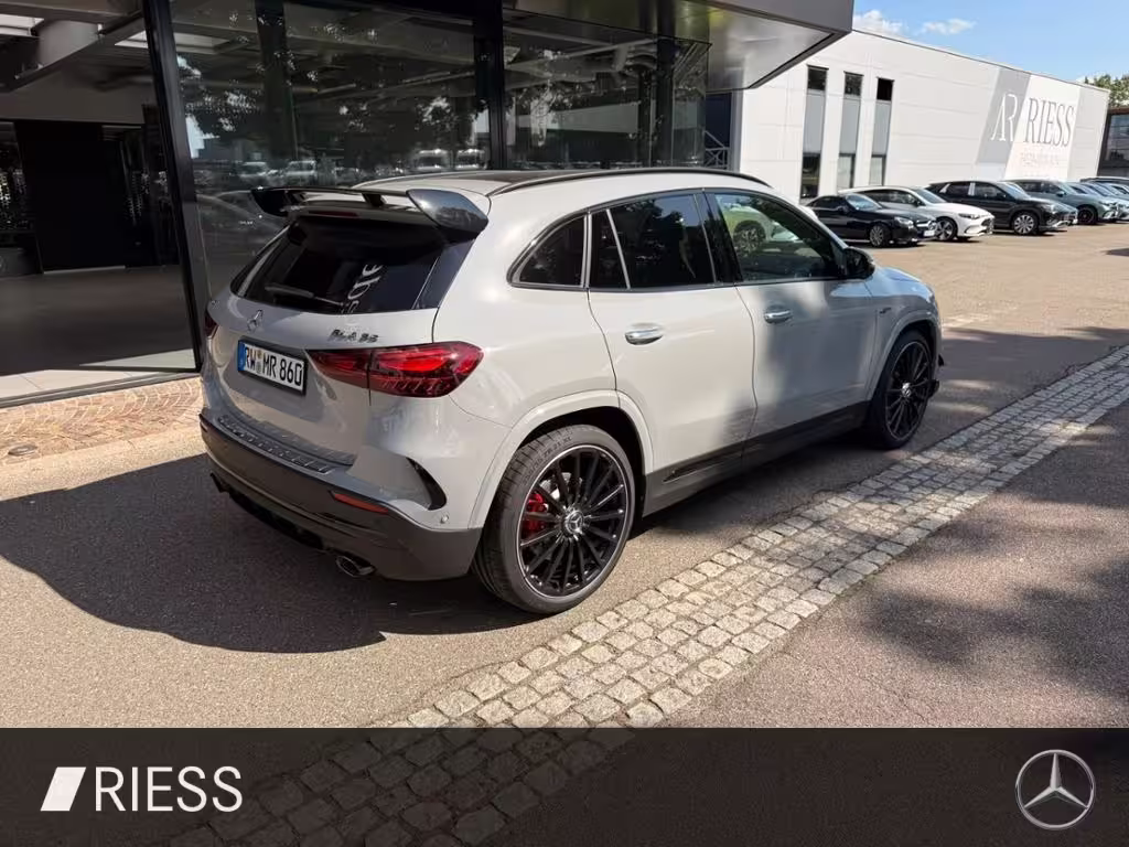 Mercedes-Benz AMG GLA 35 4MATIC 360 ACC AUT DynLicht HUD Kam. GLA 35 AMG - Bild 7