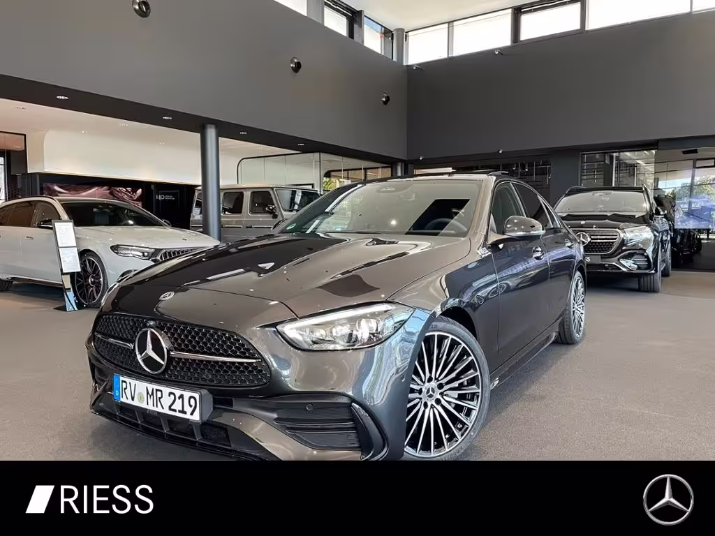 Mercedes-Benz C 300 4M AMG+PANO+DISTRONIC+DIGI L+MEMORY+TOTWKL