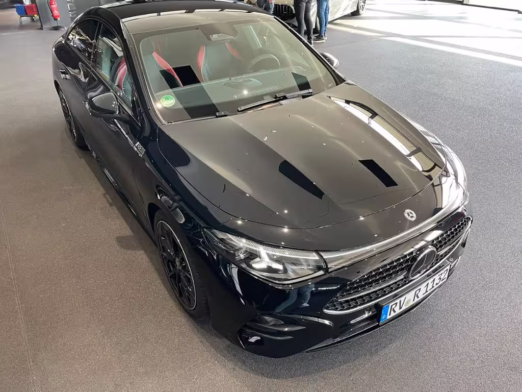 Mercedes-Benz CLA 200 AMG+SUPERSCREEN+DISTRONIC+MULTIBEAM+360° - Bild 8