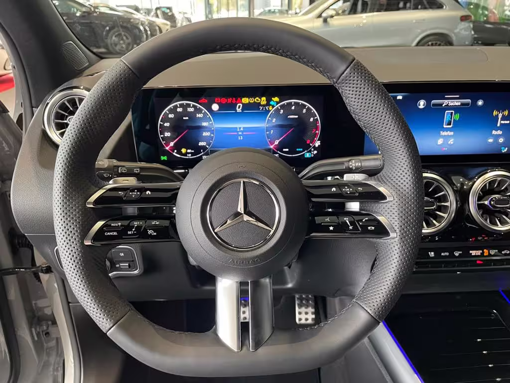 Mercedes-Benz GLA 200 AMG+MULTIBEAM+KEYLESS+360°+TOTWKL+SOUND+ - Bild 14