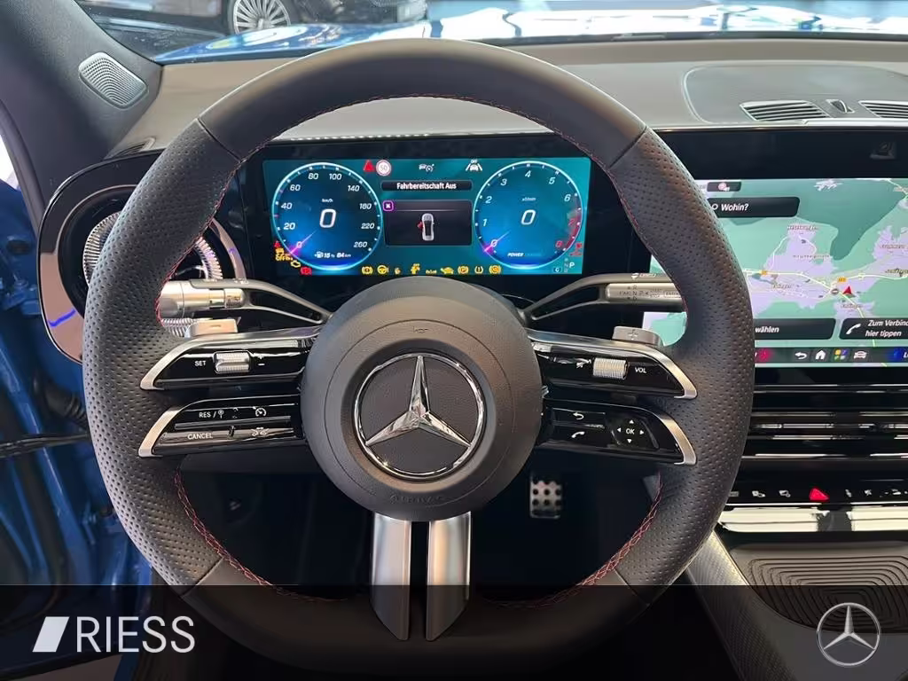 Mercedes-Benz GLB 200 AMG+AHK+PANO+SUPERSCREEN+19+NIGHT+CARBON GLB 200 - Bild 13