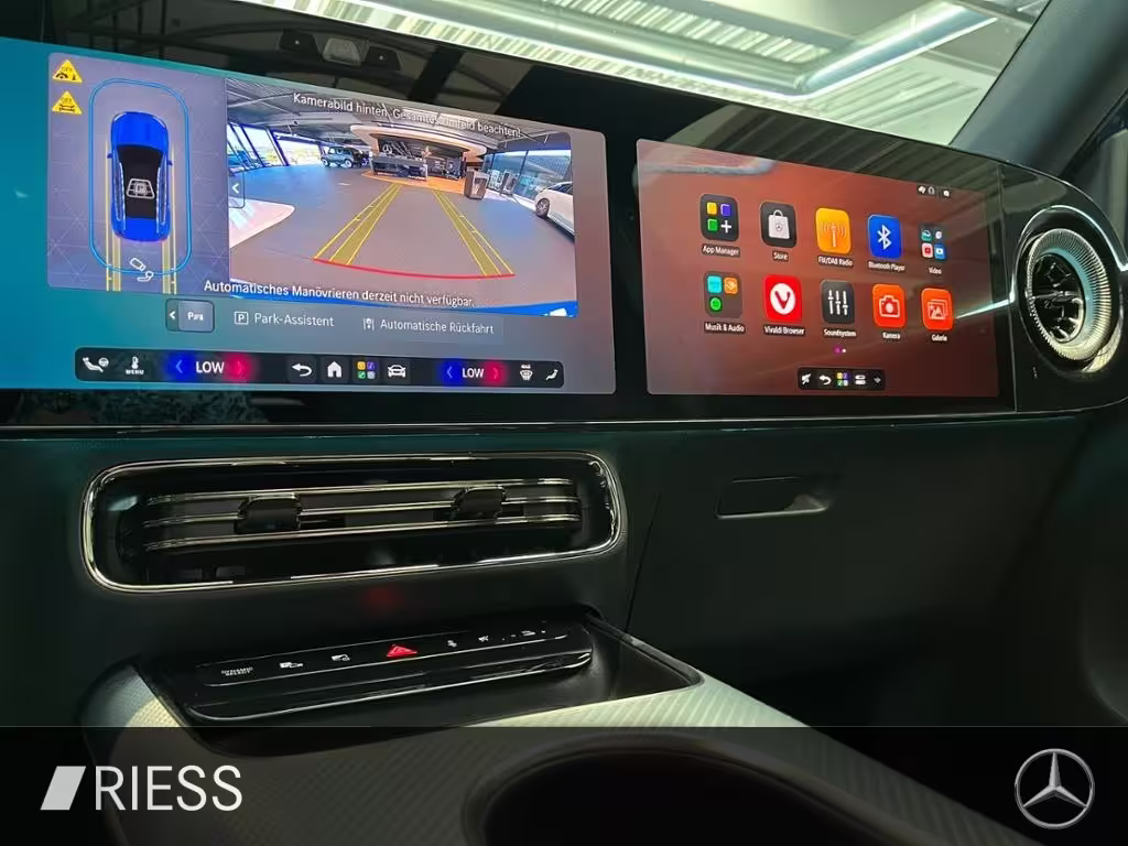 Mercedes-Benz GLB 200 AMG+AHK+PANO+SUPERSCREEN+19+NIGHT+CARBON GLB 200 - Bild 14