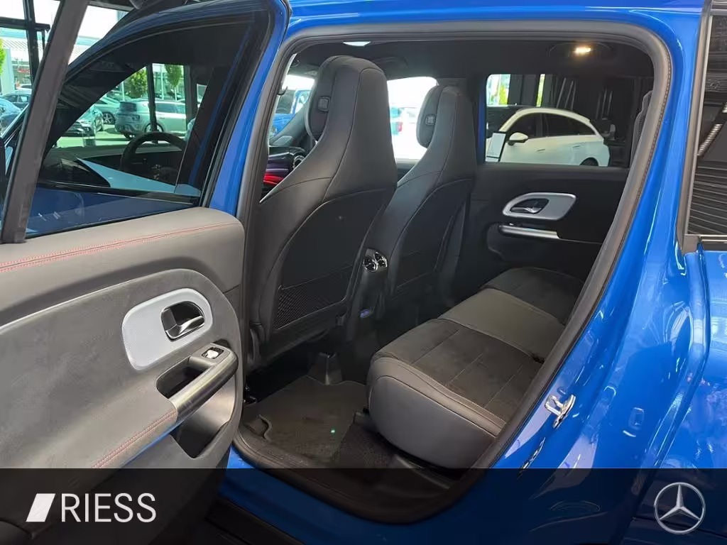 Mercedes-Benz GLB 200 AMG+AHK+PANO+SUPERSCREEN+19+NIGHT+CARBON GLB 200 - Bild 5