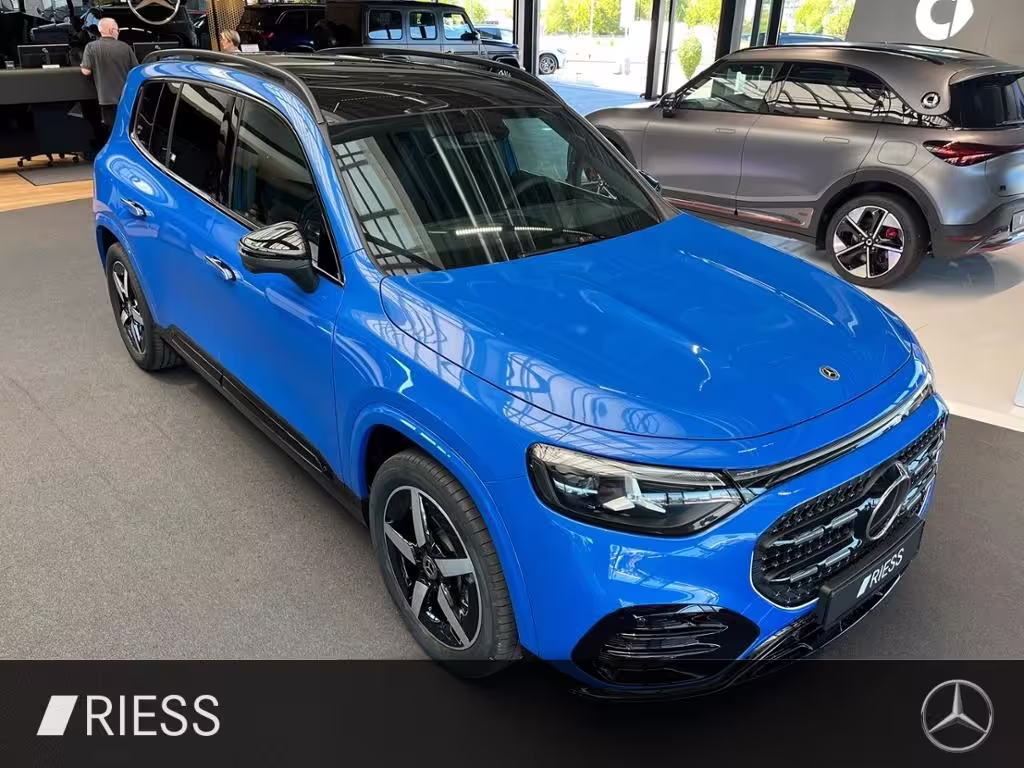 Mercedes-Benz GLB 200 AMG+AHK+PANO+SUPERSCREEN+19+NIGHT+CARBON GLB 200 - Bild 8