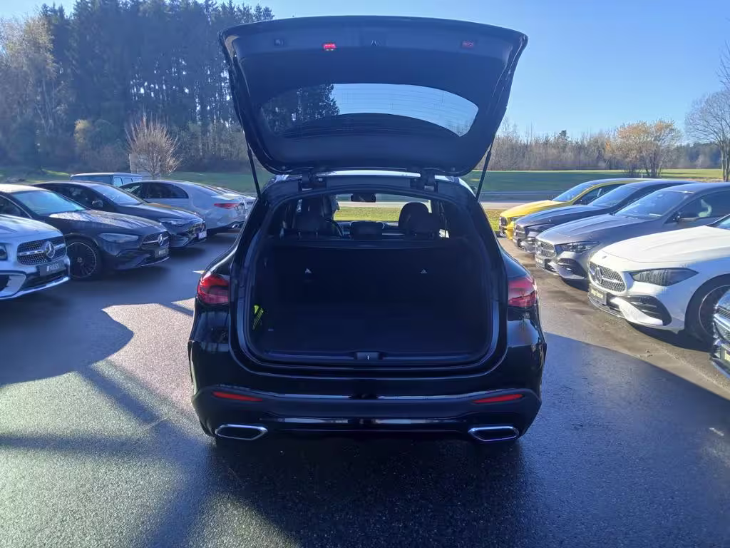 Mercedes-Benz GLC 200 4M AMG+PANO+AHK+DIGI LIGHT+DISTRONIC - Bild 16