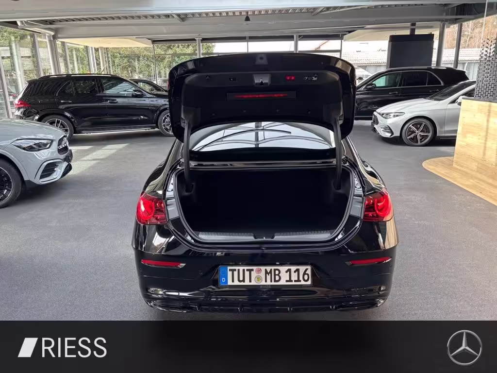 Mercedes-Benz CLA 200 4M AMG+AHK+PANO+360°+SUPERSCREEN+MULTIBEAM CLA 200 - Bild 17