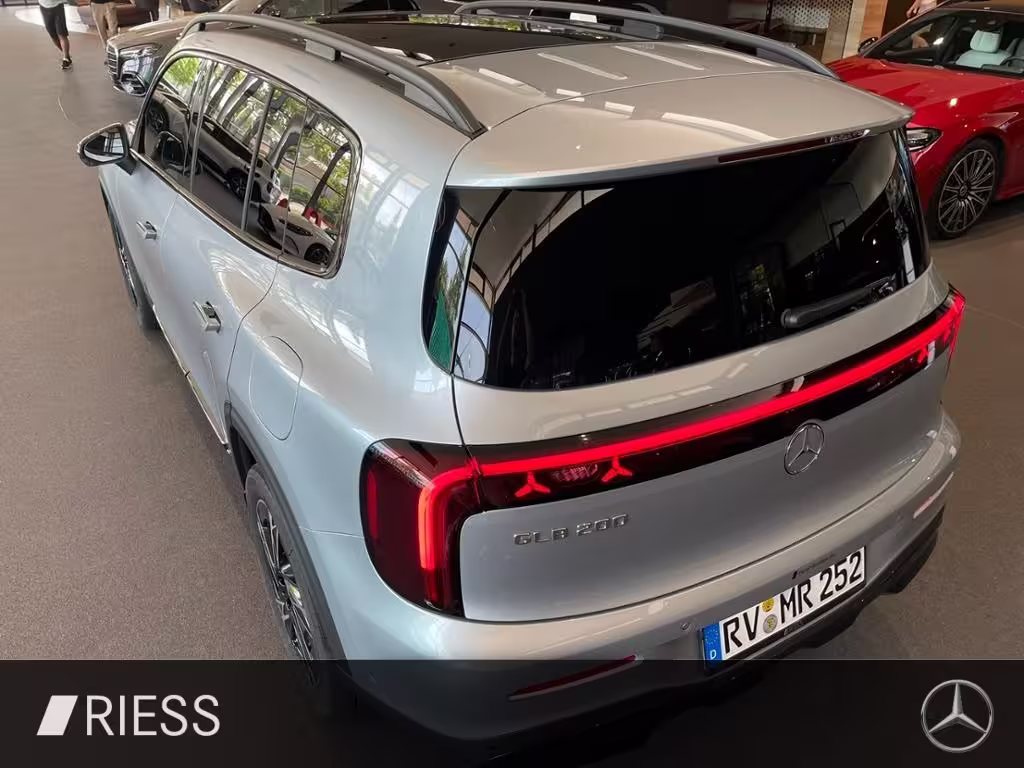 Mercedes-Benz GLB 200 PROGRESSIVE+SUPERSCREEN+7 SITZER+MULTIB+ GLB 200 - Bild 6