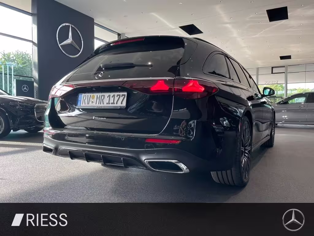 Mercedes-Benz E 220 d T 4M AMG+PANO+AHK+AIRMATIC+DISTR+DIGI L+ E 220 - Bild 8