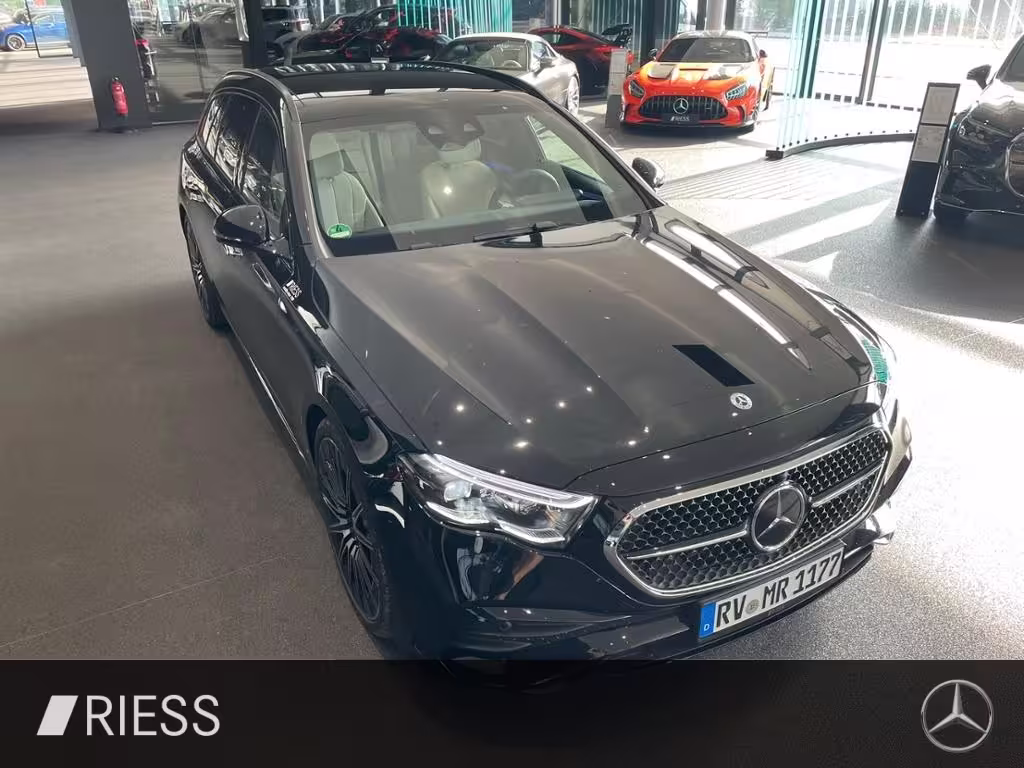 Mercedes-Benz E 220 d T 4M AMG+PANO+AHK+AIRMATIC+DISTR+DIGI L+ E 220 - Bild 9