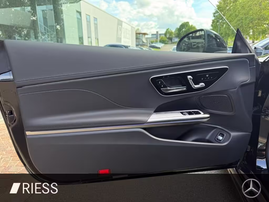 Mercedes-Benz CLE 180 Coupé AMG+KEYLESS+360°+MEM+19+NIGHT+UVM CLE 180 - Bild 4