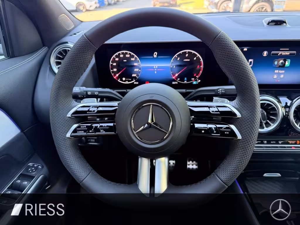 Mercedes-Benz GLA 200 d 4M AMG+AHK+PANO+360°+MULTIB+20+DISTRO GLA 200 - Bild 13