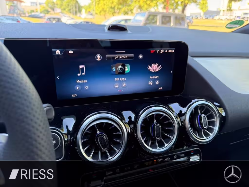 Mercedes-Benz GLA 200 d 4M AMG+AHK+PANO+360°+MULTIB+20+DISTRO GLA 200 - Bild 14