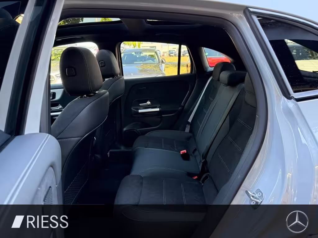 Mercedes-Benz GLA 200 d 4M AMG+AHK+PANO+360°+MULTIB+20+DISTRO GLA 200 - Bild 5