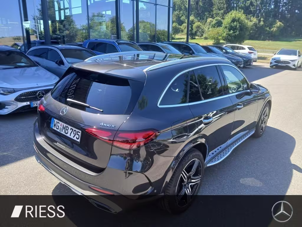 Mercedes-Benz GLC 200 4M AMG+PANO+AHK+DISTR+DIGI L+KEYLESS+360 GLC 200 - Bild 18