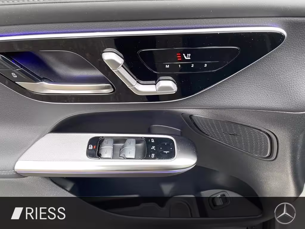 Mercedes-Benz GLC 220 d 4MATIC 360 AHK AUT Akustikglas Kam. LM - Bild 2