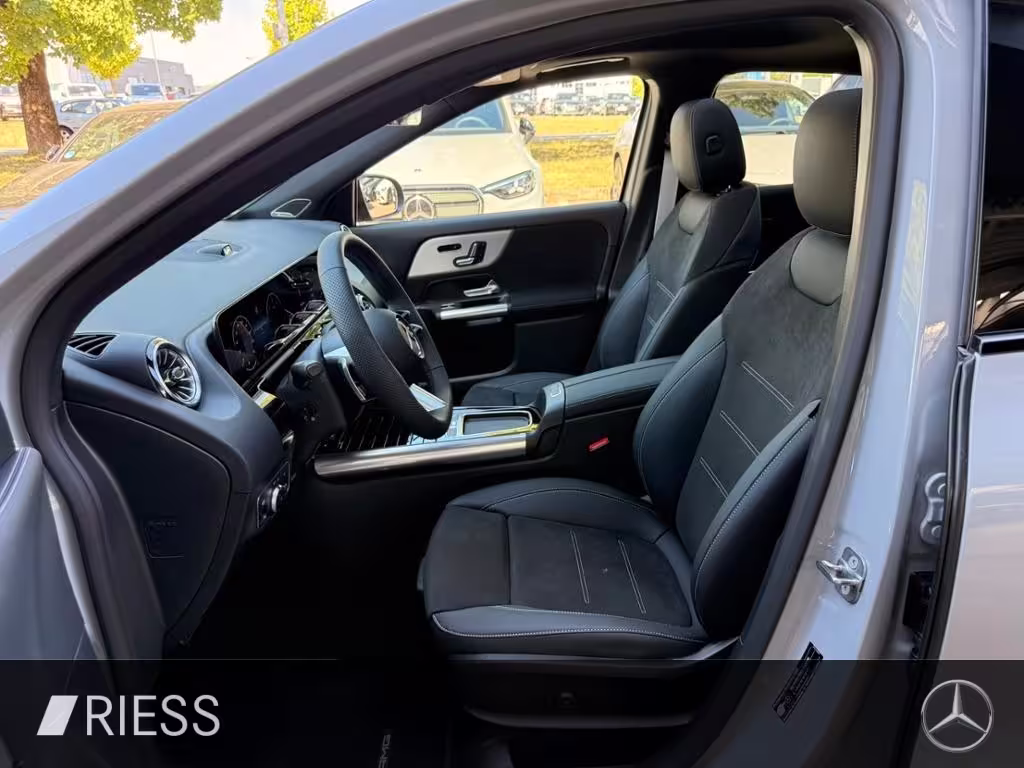 Mercedes-Benz GLA 220 d 4MATIC 360 ACC AHK AUT DynLicht HUD LM GLA 220 - Bild 3