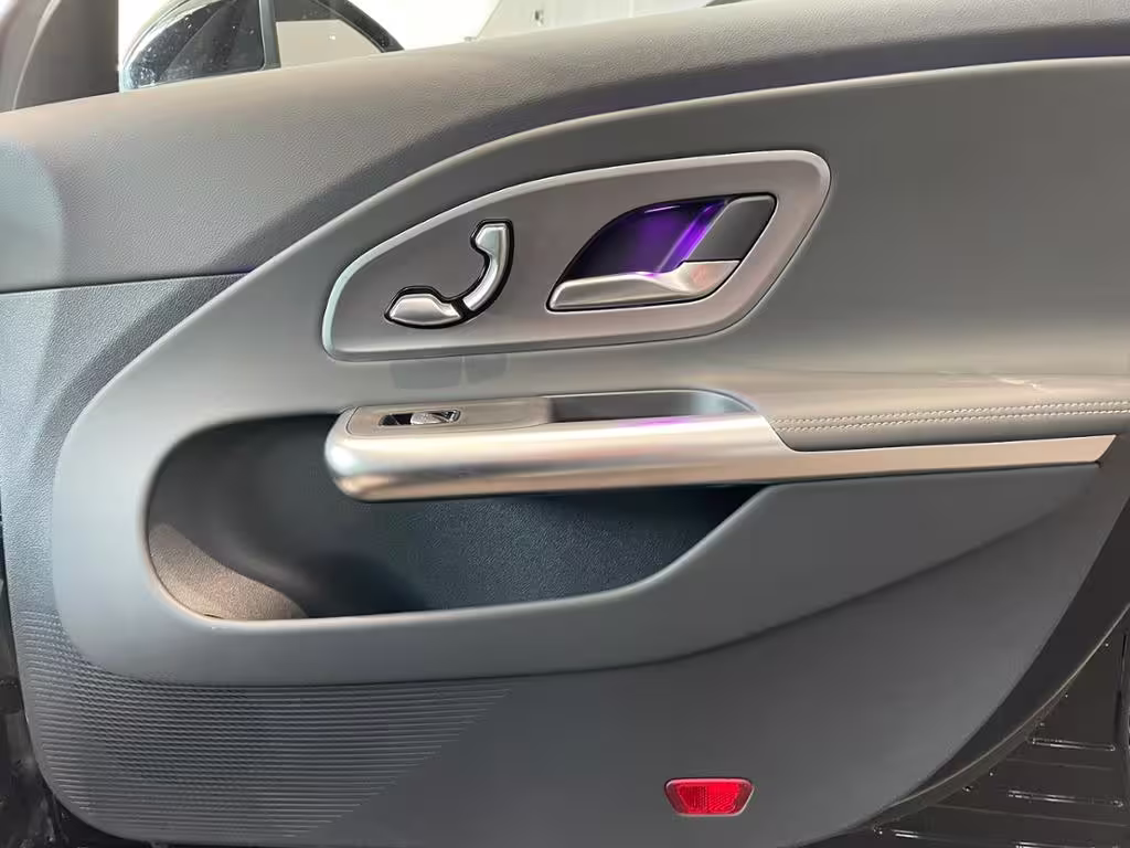 Mercedes-Benz CLA 200 EQ PROGRESSIVE+SUPERSCREEN+DISTR+TOTWKL - Bild 11