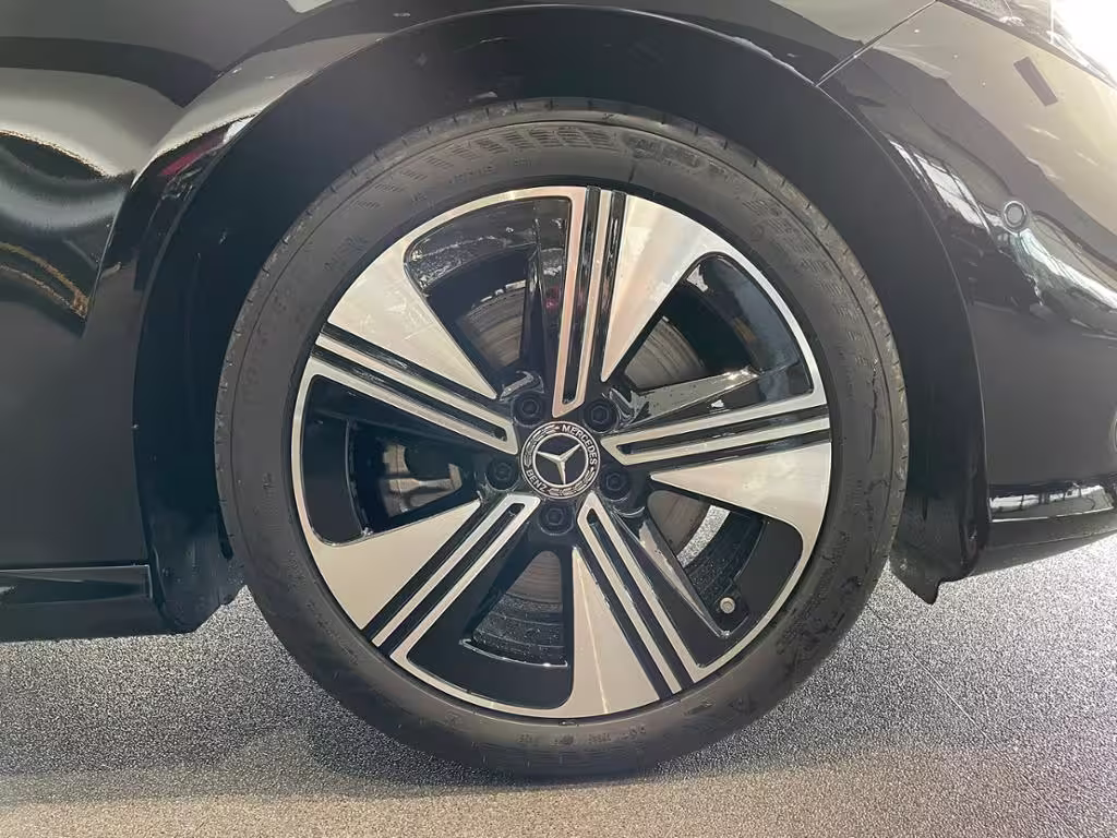 Mercedes-Benz CLA 200 EQ PROGRESSIVE+SUPERSCREEN+DISTR+TOTWKL - Bild 9