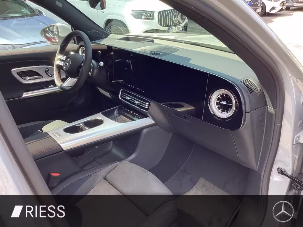 Mercedes-Benz GLB 200 4M NEU+X248+AMG+HUD+AHK+SUPERSC+7SITZER+ GLB 200 - Bild 26